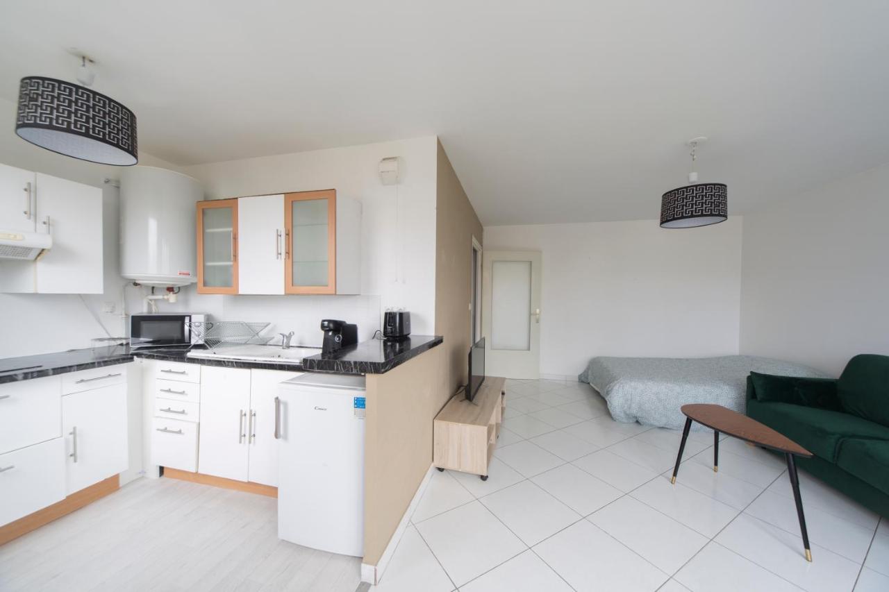 Studio - Cocooning - 2 Min Gare Apartment Bussy-Saint-Georges Ngoại thất bức ảnh